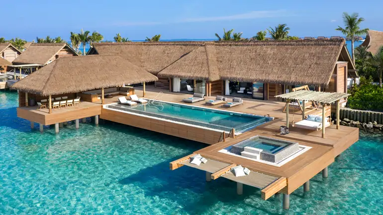 2-bedroom reef villa with pool