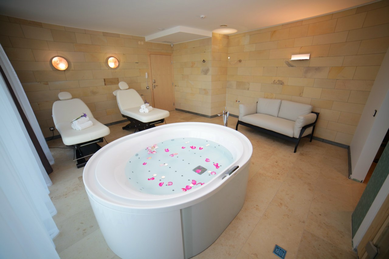 СПА-ванна в отеле "Зеленоградск"